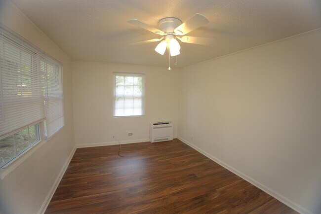 Foto del edificio - 2226 Greenlee St