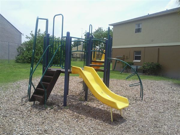 Building Photo - 4213 Dunwoodie Blvd