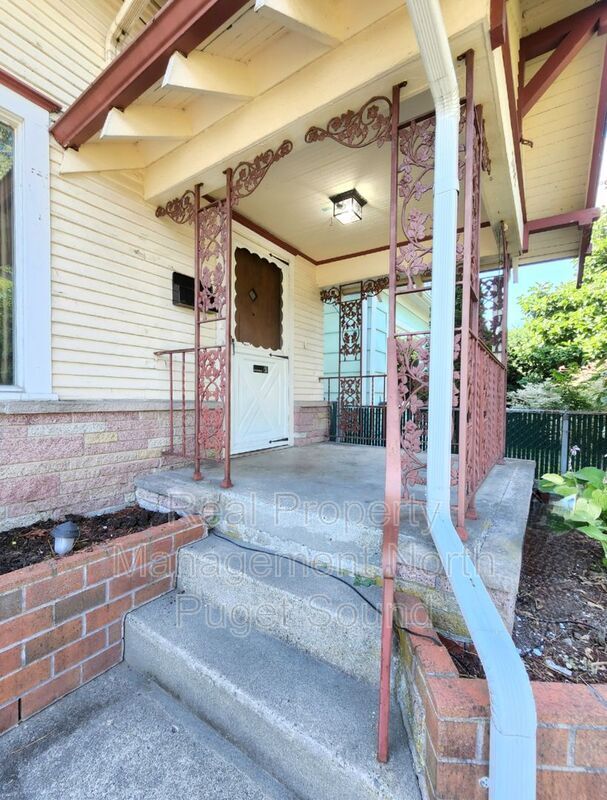 2132 Lombard Ave, Everett, WA 98201 House Rental in Everett, WA