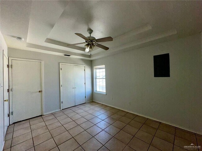 Foto del edificio - 3802 Clavel St