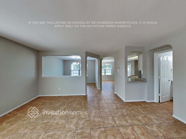 Building Photo - 308 Leanne Dr