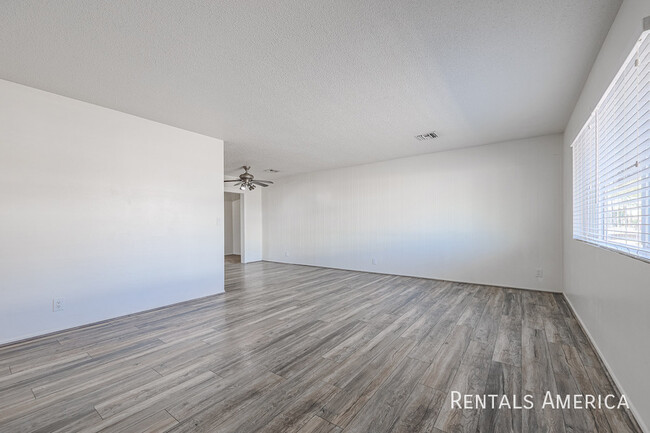 Building Photo - COMING SOON!  OCCUPIED- 3 BEDROOM WITH A P...