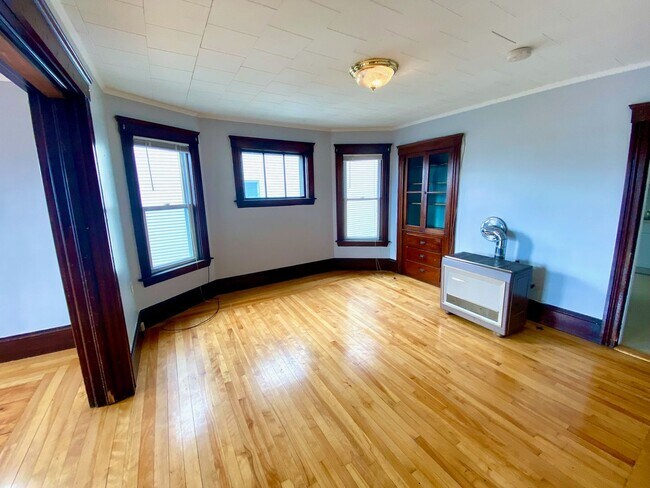 Foto del edificio - 14 Loring St