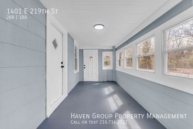 Building Photo - 1401 E 219th St