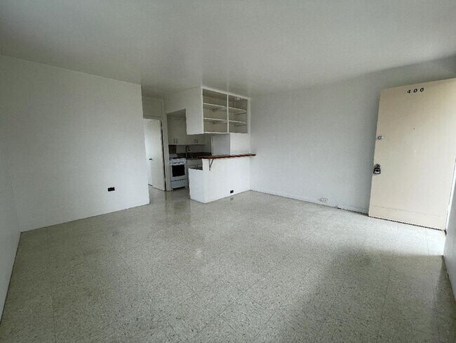 Foto del edificio - To register for the showing time below, no...