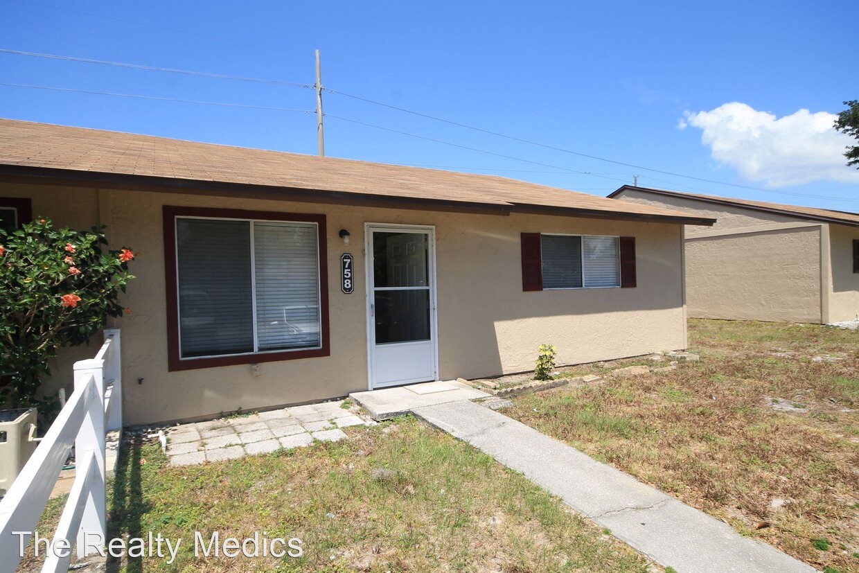 Primary Photo - 3 br, 2 bath House - 758 W Rosewood