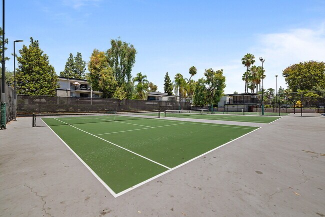 Foto del edificio - Avondale at Warner Center