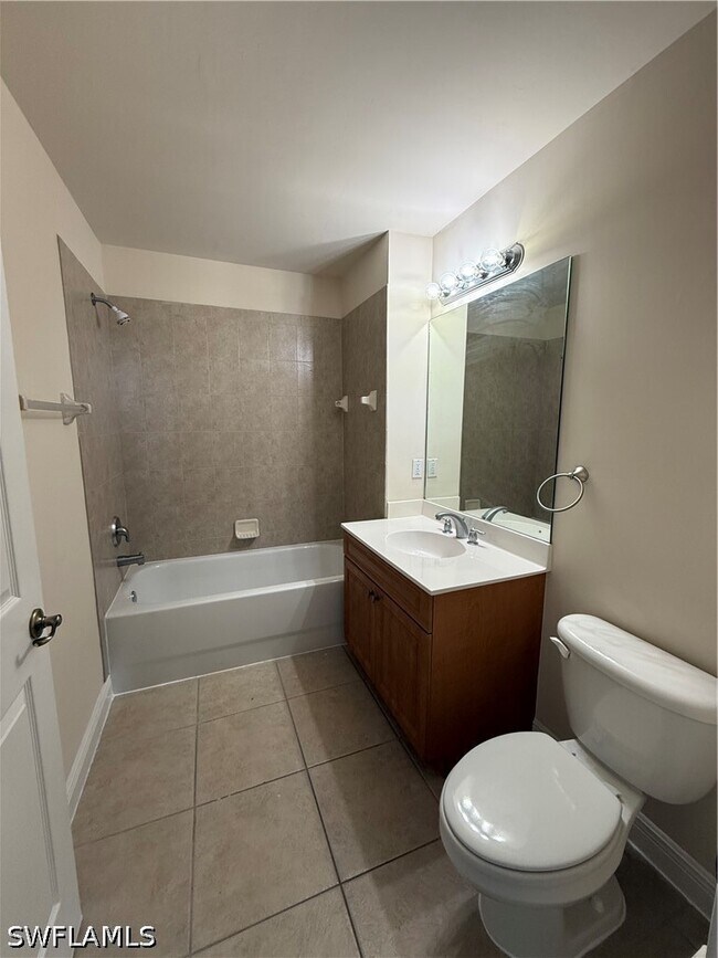 Building Photo - 3969 Pomodoro Cir