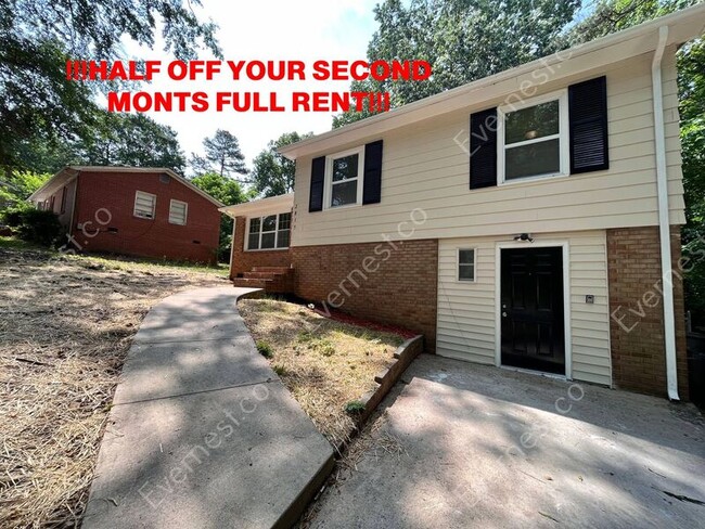 Foto del edificio - 2815 Crescent Ln