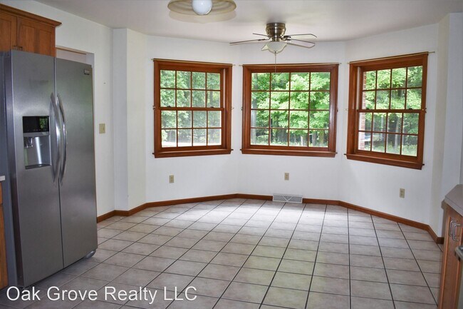 Foto del edificio - 4 br, 5 bath House - 1600 Ramsey Run Rd