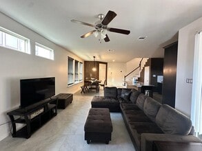 Building Photo - 3322 Harvest Meadow Ln