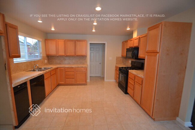 Building Photo - 8735 Corbin Ave