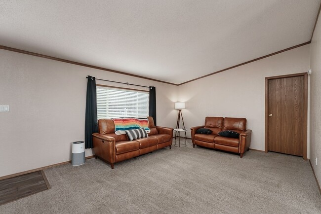 Building Photo - 2930 Shale Rock Dr