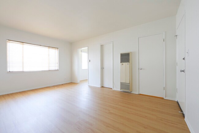 Sala de estar tipo estudio - Brent Manor