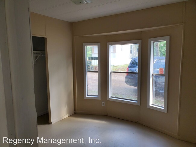 Building Photo - 6093 Andrews Ave