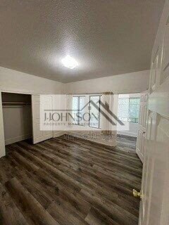 Foto del edificio - 830 N Van Buren St