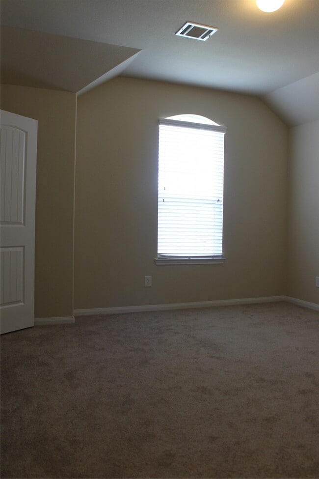 Building Photo - 3715 Don Giovanni Pl