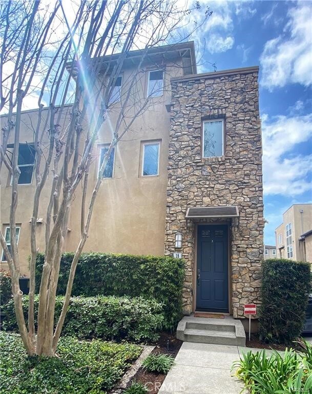 18 Meridian Dr, Aliso Viejo, CA 92656 Townhome Rentals in Aliso Viejo