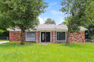 Building Photo - 3504 Osage Ct