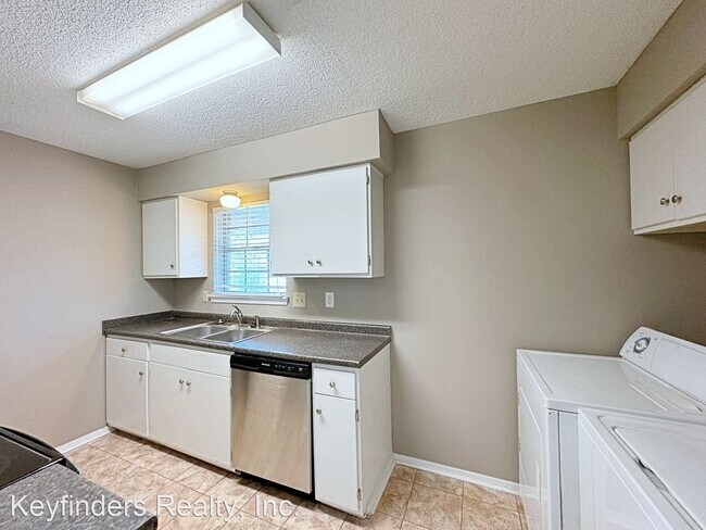 Foto del edificio - 2 br, 2 bath House - 9855 Jefferson Hwy #27
