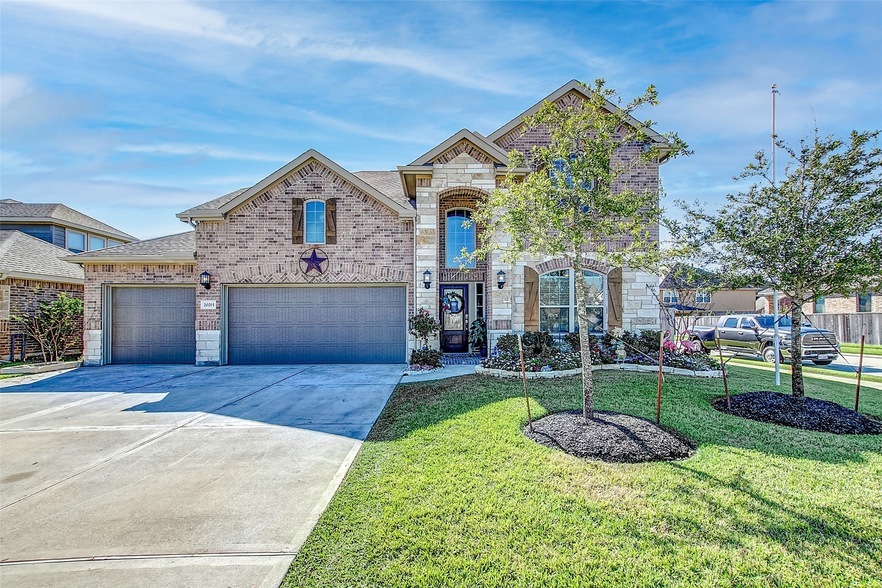 Primary Photo - 20215 Aspenwilde Dr
