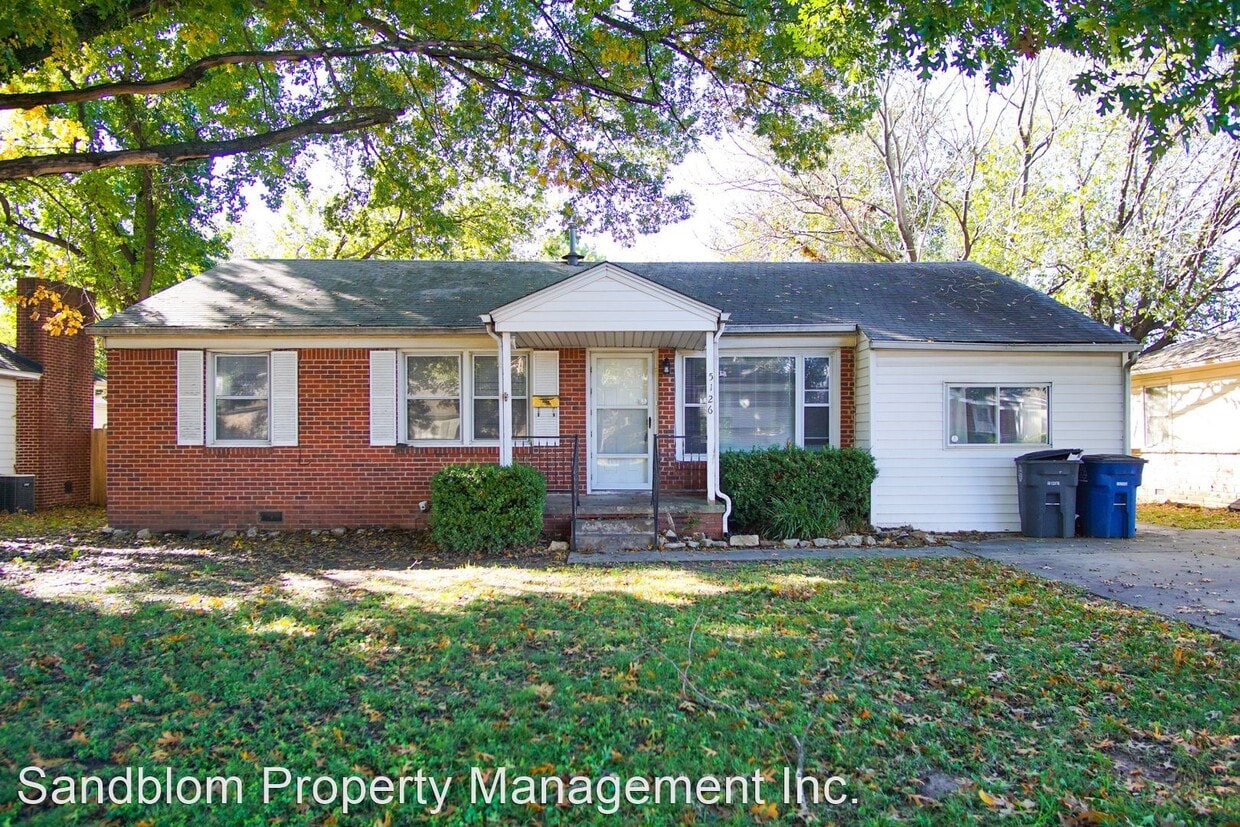 Primary Photo - 2 br, 1 bath House - 5126 South St Louis A...