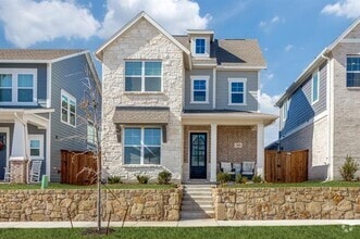 Building Photo - 13832 Wembley Bnd Wy