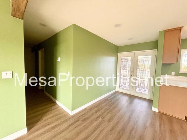 Foto del edificio - 16559 Manzanita St