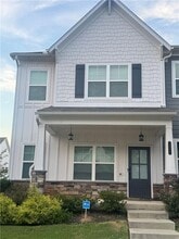 Building Photo - 1971 Drew Dr