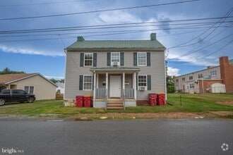 Building Photo - 210 W North St