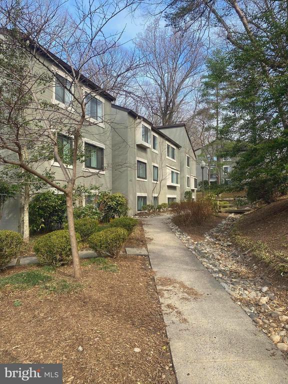 Foto del edificio - 11723 Karbon Hill Ct