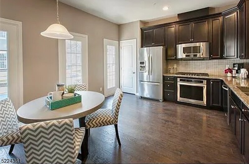 Foto principal - 704 Mia Dr