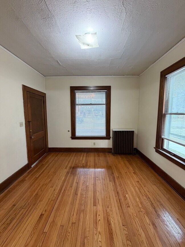 Foto del edificio - 316 N Sycamore St