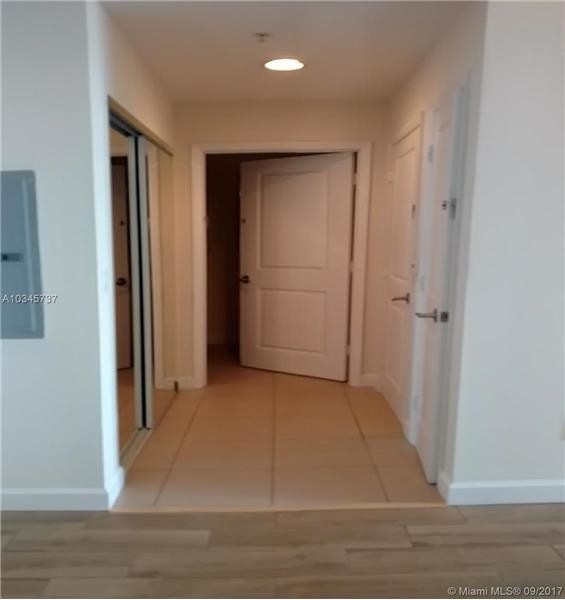 Foto del edificio - 1945 S Ocean Dr