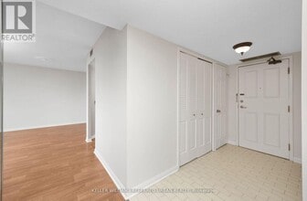 Building Photo - 255 The Donway W