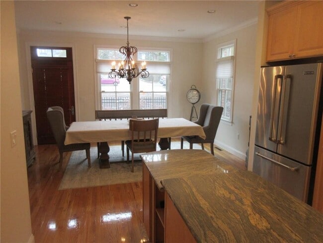 Foto del edificio - 270 Waterman St