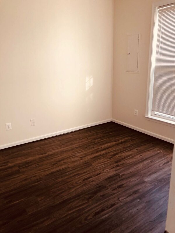 Foto del edificio - 9171 Furey Rd