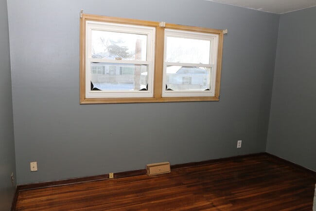 Dormitorio 1 - 3008 E 15th St