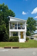 Building Photo - 1317 S Person St