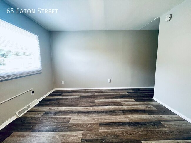 Foto del edificio - Updated 2 Bedroom Townhome in Delaware