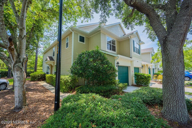 Building Photo - 7990 Baymeadows Cir E