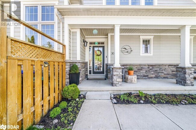 Photo du bâtiment - 300 Stonebridge Boulevard