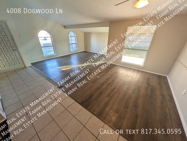 Foto del edificio - 4008 Dogwood Ln