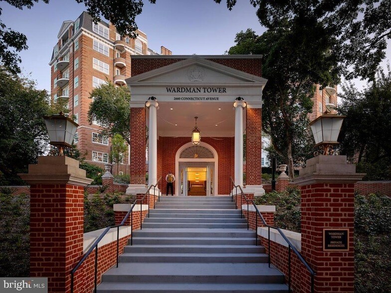 Primary Photo - 2660 Connecticut Ave NW