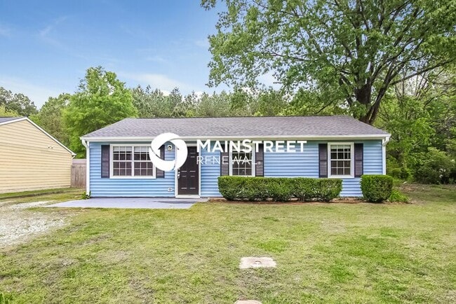 3 Bedroom Pet-Friendly Home in Durham, NC with Main Street Renewal - 3 Bedroom Pet-Friendly Home in Durham, NC with Main Street Renewal
