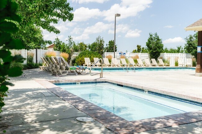Foto del edificio - 5052 W Wind Rock Ln