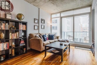Building Photo - 333A Adelaide St E
