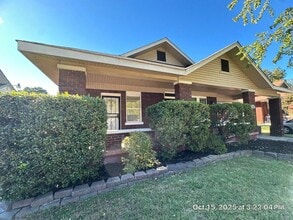 Building Photo - 443 N Avalon St
