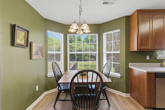 Building Photo - 236 River Oaks Dr