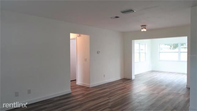 Building Photo - 2 br, 1 bath House - 2054 Shadow Ln